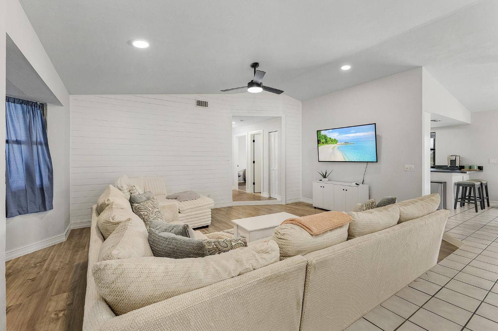 Palmetto Pines Paradise เคปคอรัล ภายนอก รูปภาพ