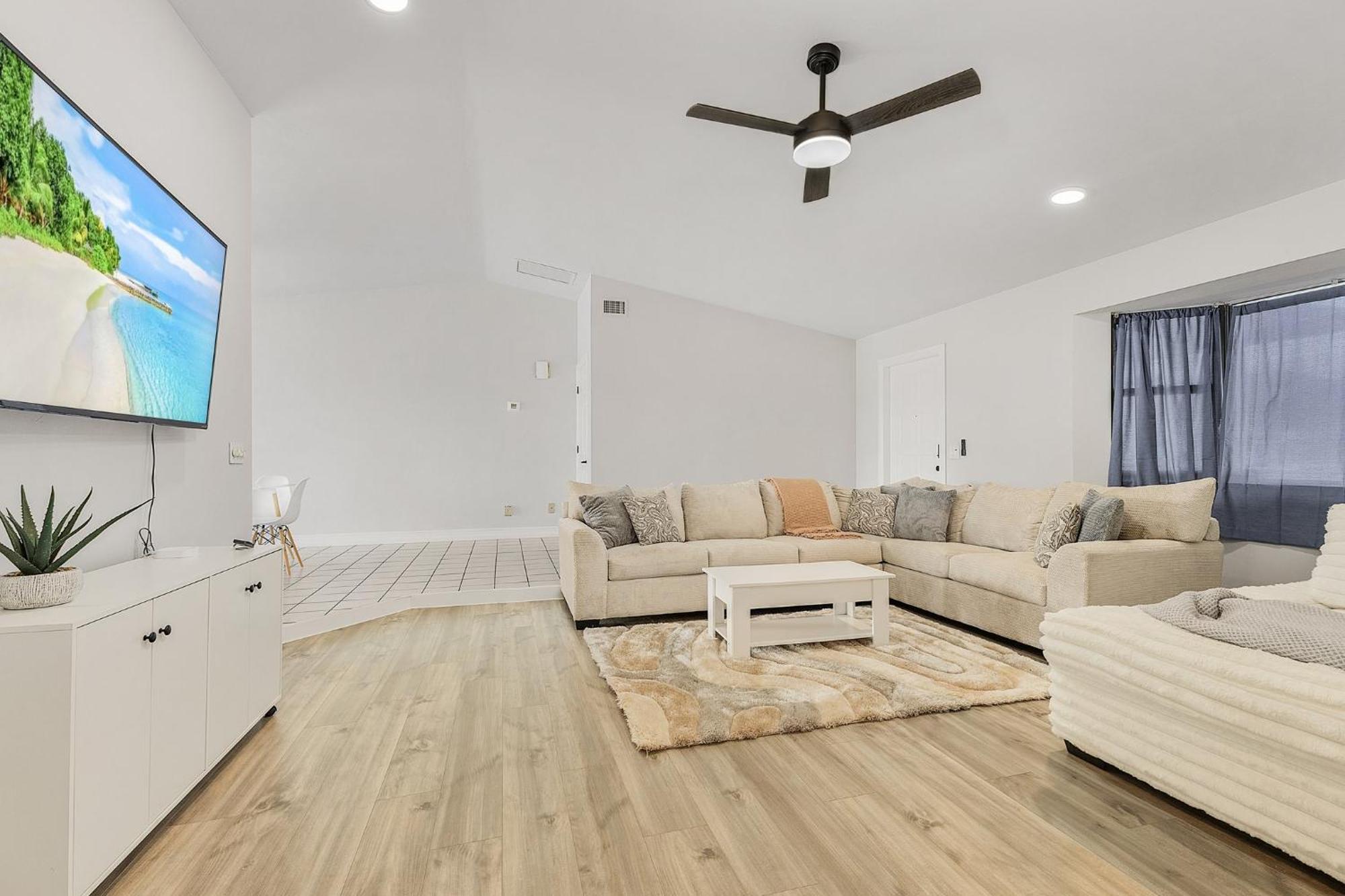 Palmetto Pines Paradise เคปคอรัล ภายนอก รูปภาพ